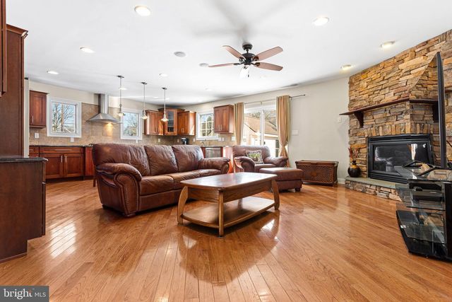 156 ARDMORE AVE, Haddonfield, NJ 08033