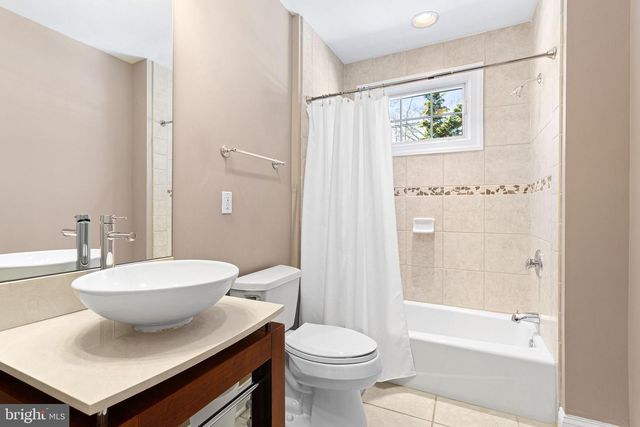 156 ARDMORE AVE, Haddonfield, NJ 08033