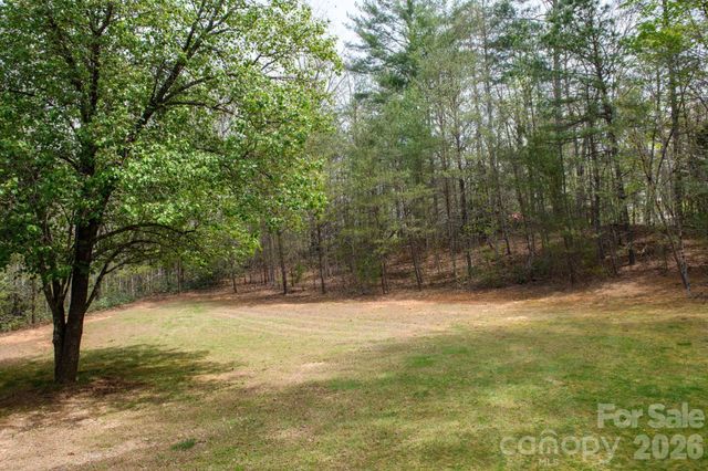 3860 Dixon Hill Place, Lenoir, NC 28645