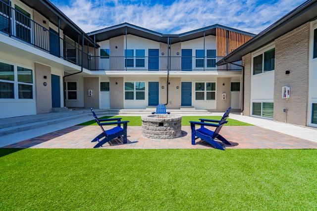 601 N Ewing Avenue 107, Dallas, TX 75203