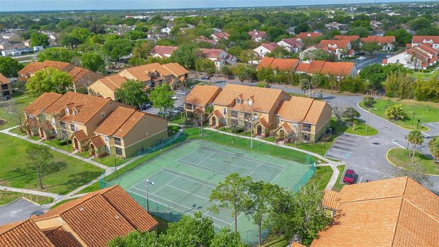 413 FOUNTAINHEAD CIRCLE 132, Kissimmee, FL 34741