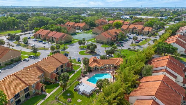 413 FOUNTAINHEAD CIRCLE 132, Kissimmee, FL 34741