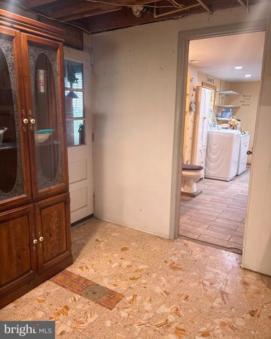 2230 BERKELEY DR, Vineland, NJ 08361