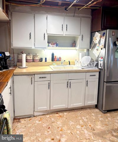 2230 BERKELEY DR, Vineland, NJ 08361