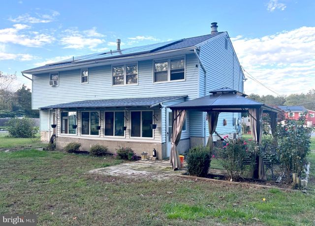 2230 BERKELEY DR, Vineland, NJ 08361
