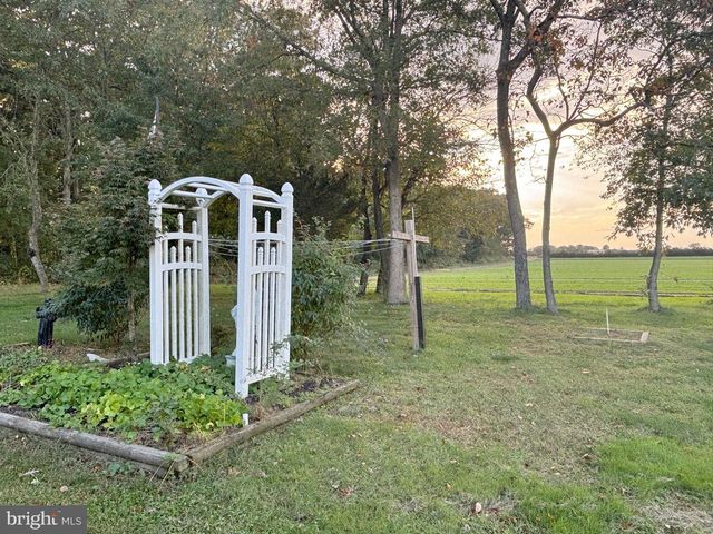 2230 BERKELEY DR, Vineland, NJ 08361