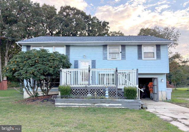 2230 BERKELEY DR, Vineland, NJ 08361