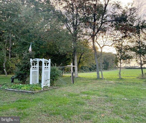 2230 BERKELEY DR, Vineland, NJ 08361
