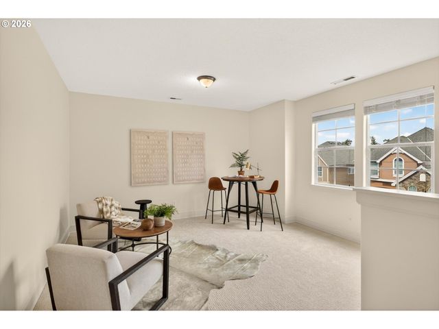 12814 Nw BAYONNE Ln, Portland, OR 97229