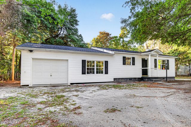 727 Levee Drive, Moncks Corner, SC 29461