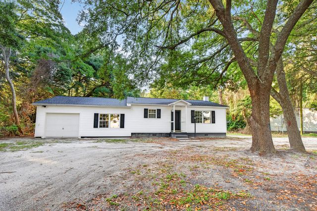 727 Levee Drive, Moncks Corner, SC 29461