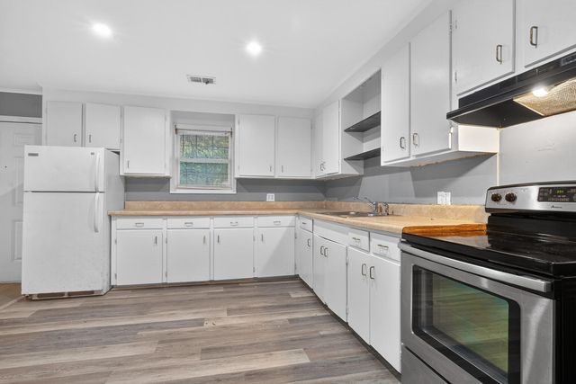 727 Levee Drive, Moncks Corner, SC 29461