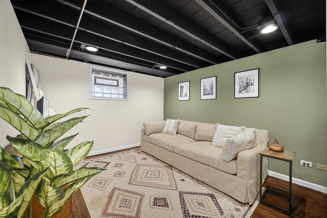 1346 Stanton Avenue, Whiting, IN 46394