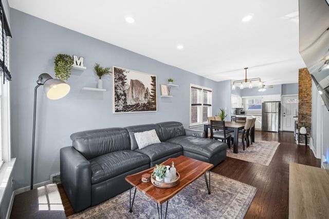 1346 Stanton Avenue, Whiting, IN 46394