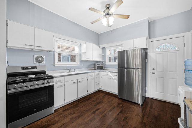 1346 Stanton Avenue, Whiting, IN 46394