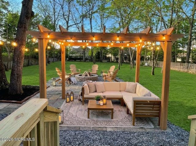 2365 Huckleberry Road, Manchester, NJ 08759