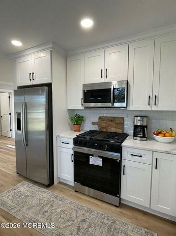 2365 Huckleberry Road, Manchester, NJ 08759