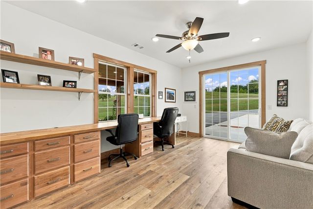8800 Fred Austin Road, Decatur, AR 72722