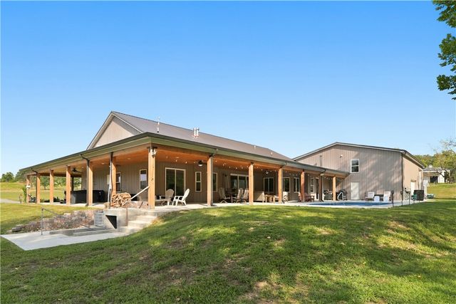 8800 Fred Austin Road, Decatur, AR 72722