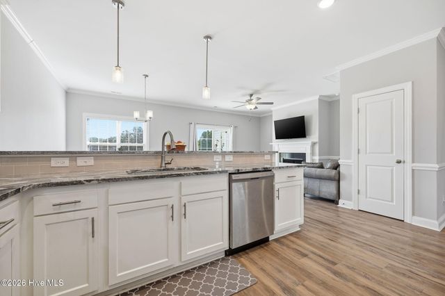 3505 Richter Way A, Greenville, NC 27834