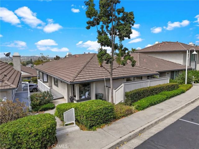 2475 Woodfield, Brea, CA 92821