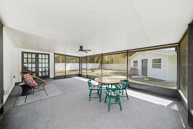 2318 CARROLL PLACE, Tampa, FL 33612