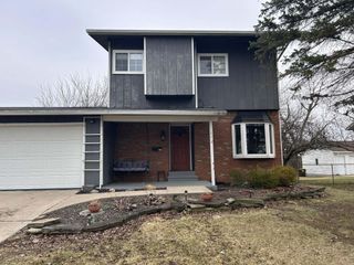 112 Renfrew Avenue, Adrian City, MI 49221