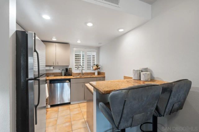 1270 Cleveland Ave A233, San Diego, CA 92103