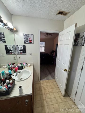 605 W Highway 161 Highway, Bessemer City, NC 28016