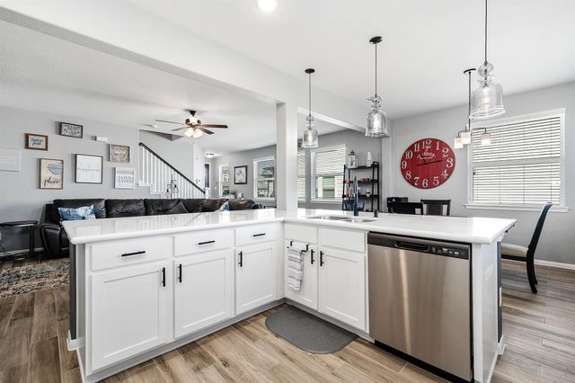 5515 Hyde Park Drive, Pasadena, TX 77505