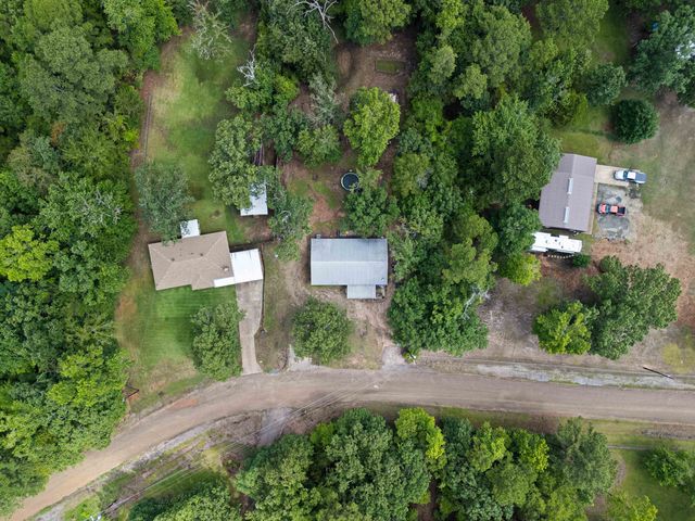 188 Lee Rd, Kilgore, TX 75662