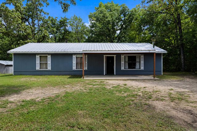 188 Lee Rd, Kilgore, TX 75662