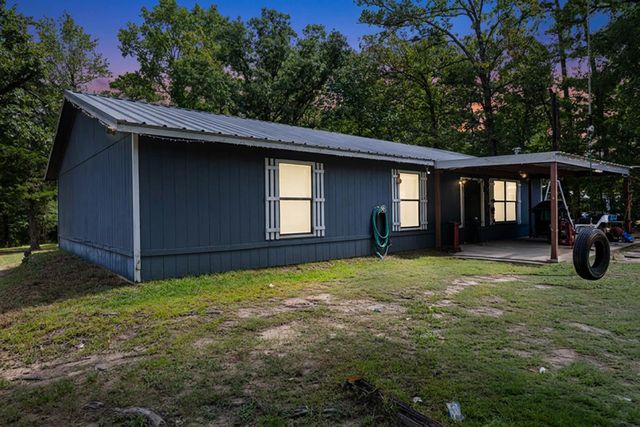 188 Lee Rd, Kilgore, TX 75662