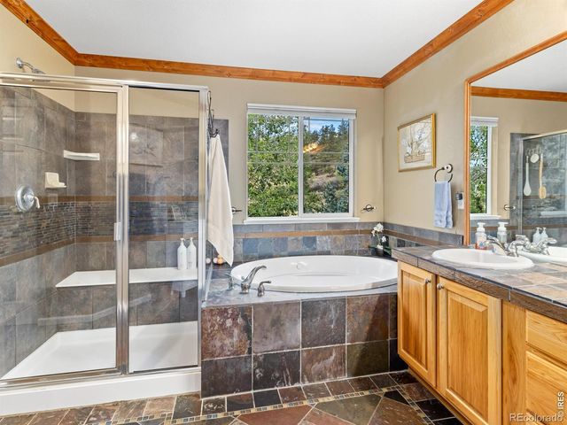 127 Eagle Valley Drive, Lyons, CO 80540