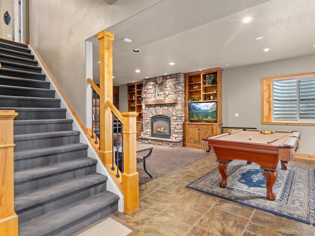 127 Eagle Valley Drive, Lyons, CO 80540