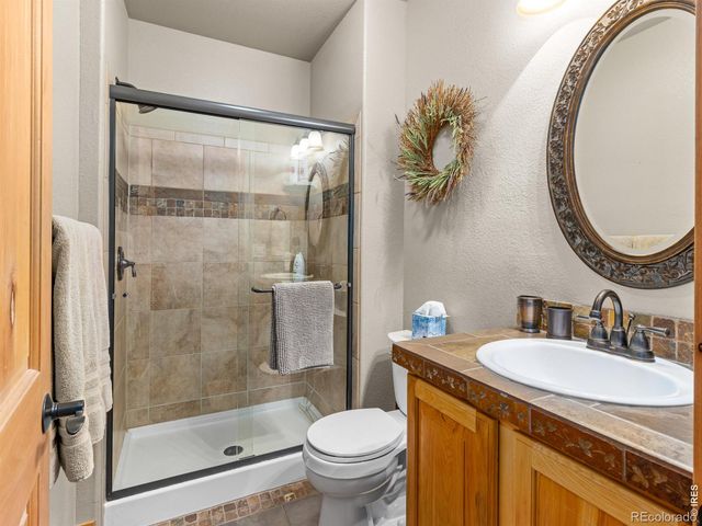 127 Eagle Valley Drive, Lyons, CO 80540