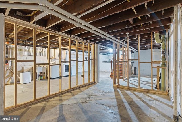 412 CHANDLER ST, Philadelphia, PA 19111