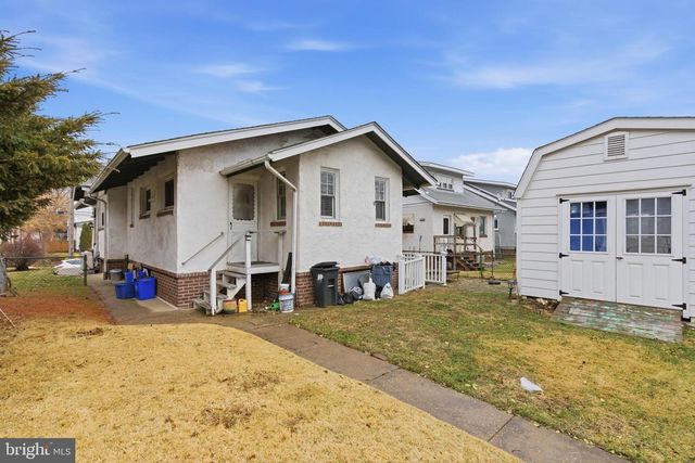 412 CHANDLER ST, Philadelphia, PA 19111