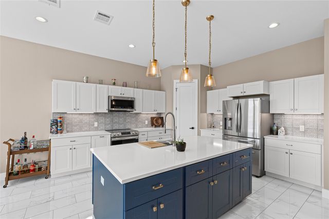 165 Cartwright Road, Weatherford, TX 76087