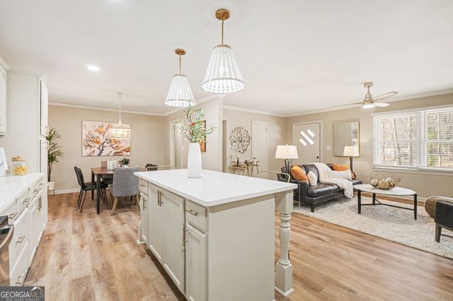 4975 Brawner Lake Drive, Austell, GA 30106