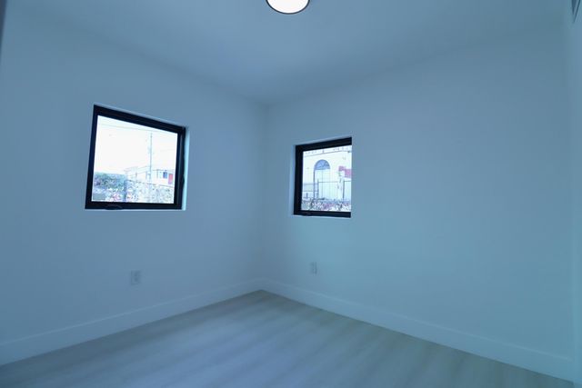 1814 NW 2nd Court 3, Miami, FL 33136