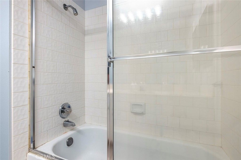 Image 18 of property listing at 474 E Alluvial 174, Fresno, CA 93720