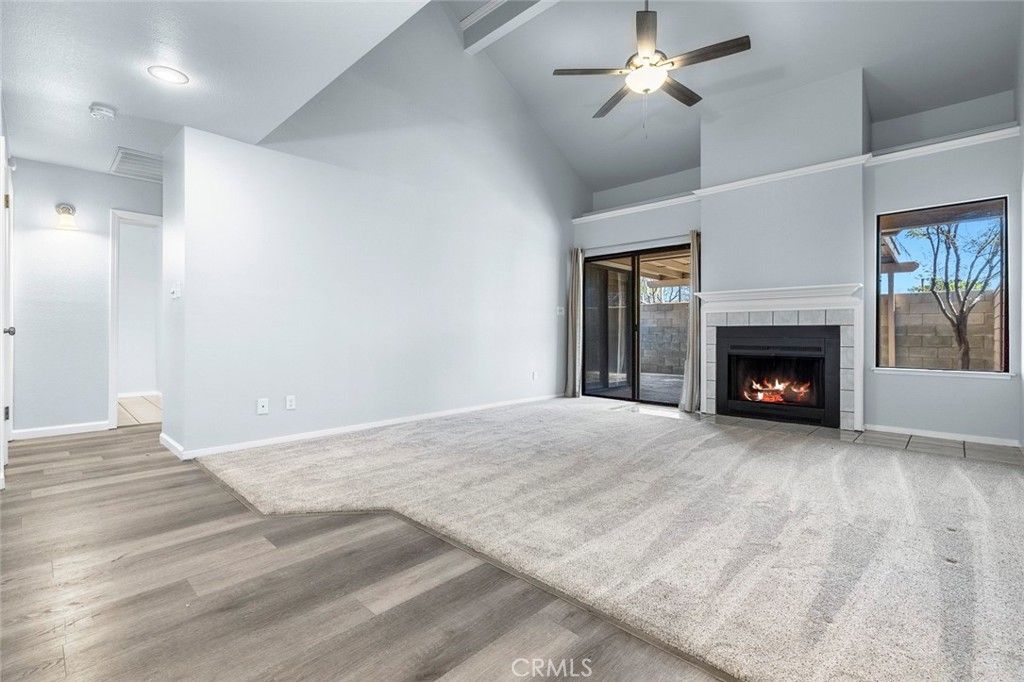 Image 5 of property listing at 474 E Alluvial 174, Fresno, CA 93720