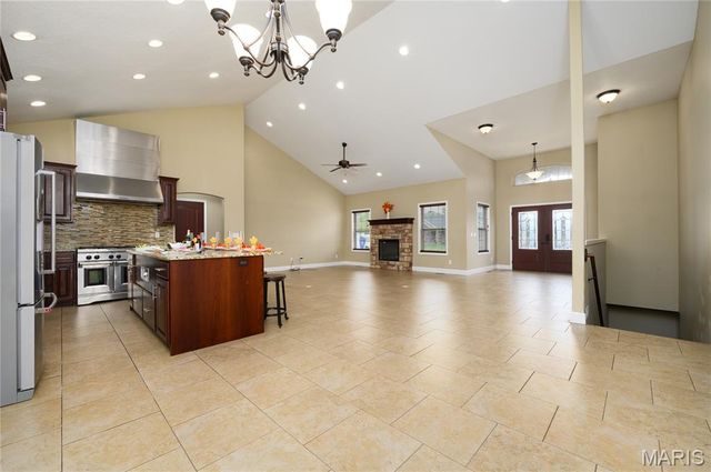 105 Paradise Street, Waynesville, MO 65583