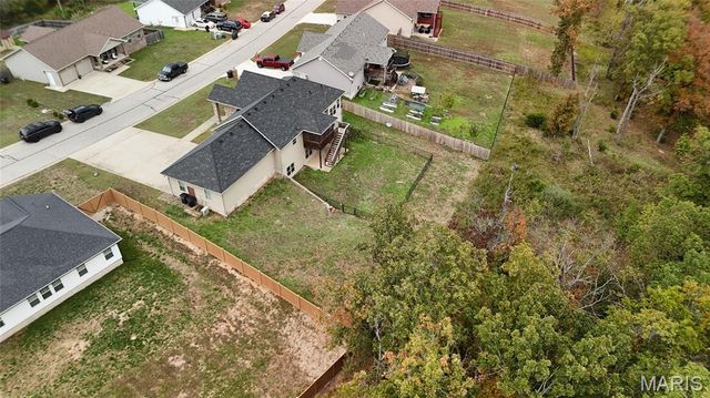 105 Paradise Street, Waynesville, MO 65583