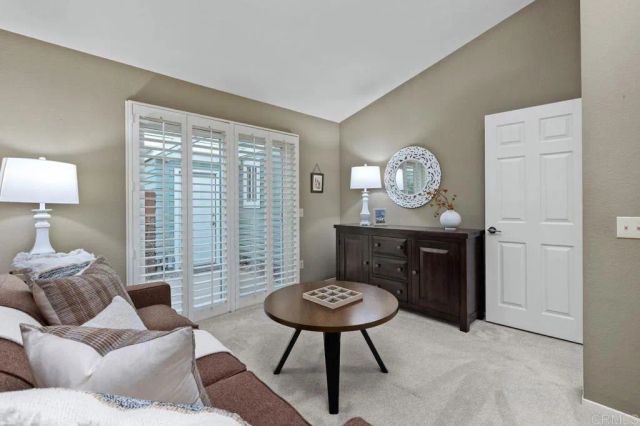 7415 Linden, Carlsbad, CA 92011