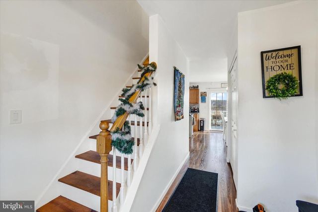 345 TORREY PINES DR, Mount Wolf, PA 17347