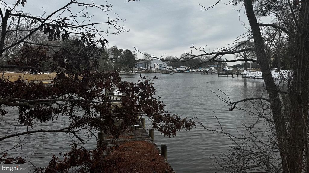 1415 FAIRPORT RD, Reedville, VA 22539