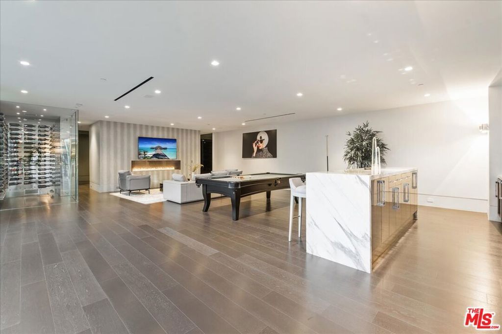 Image 30 of property listing at 1620 Carla, Beverly Hills, CA 90210