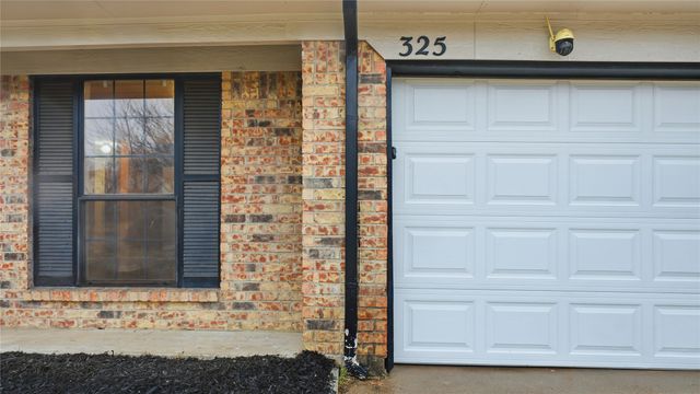 325 Juniper Drive, Arlington, TX 76018